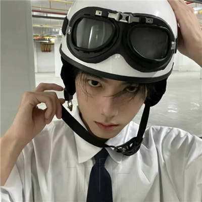 张雷、王强 - 今生做兄弟-DJ何鹏版(伴奏)