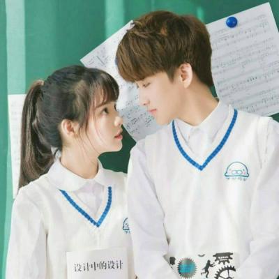 广场舞混音大师何鹏大佬经典奇鼓弹奏大碟 温州Dj小意Mix(20211101104042)